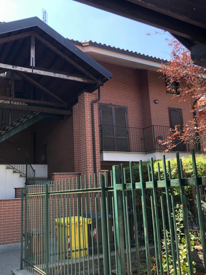 Tra Stadio E Storia - Fronte Allianz Stadium Juventus Venaria Reale Buitenkant foto